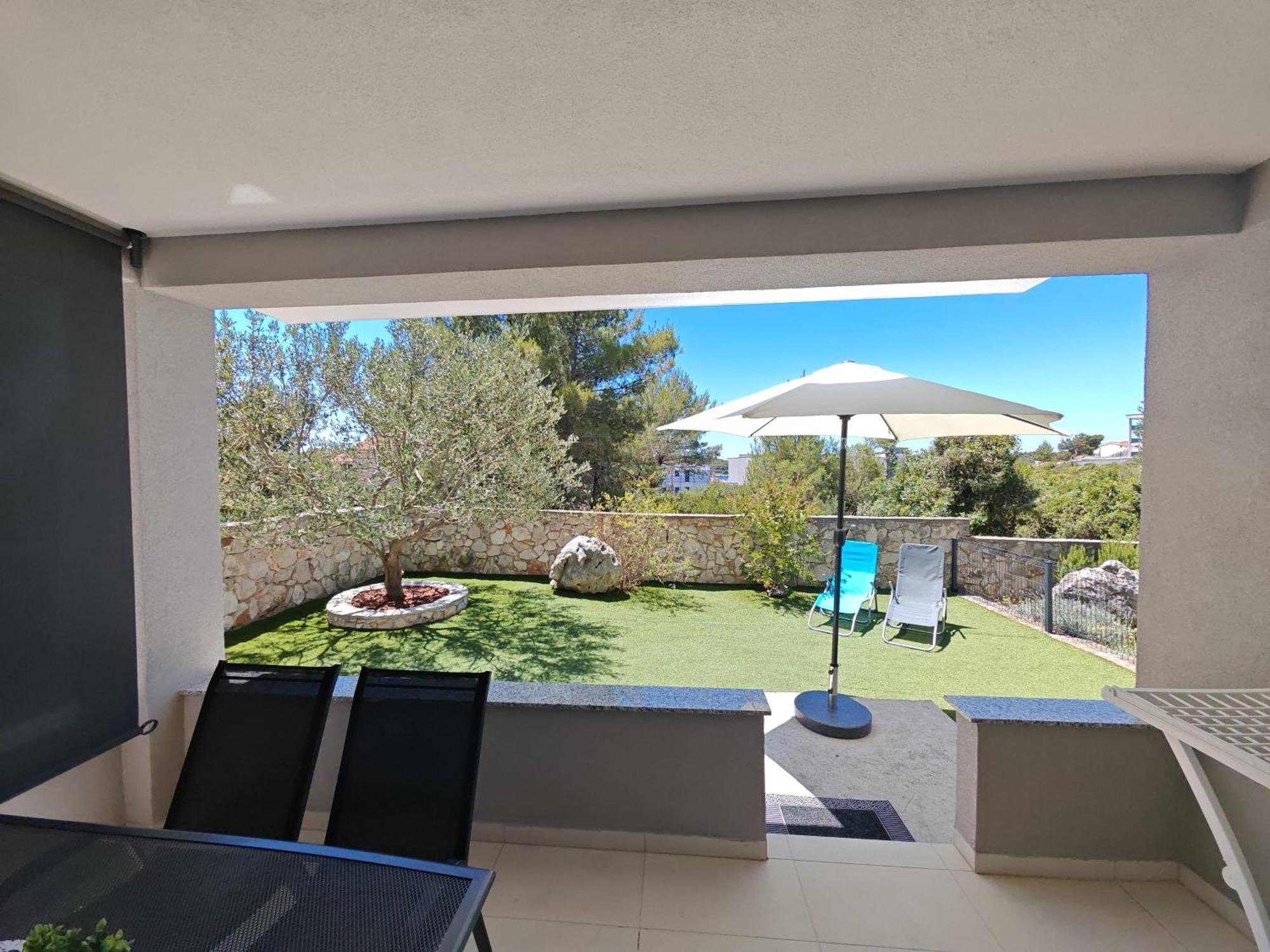 Olive Tree Apartment Zecevo روغوزنيكا المظهر الخارجي الصورة