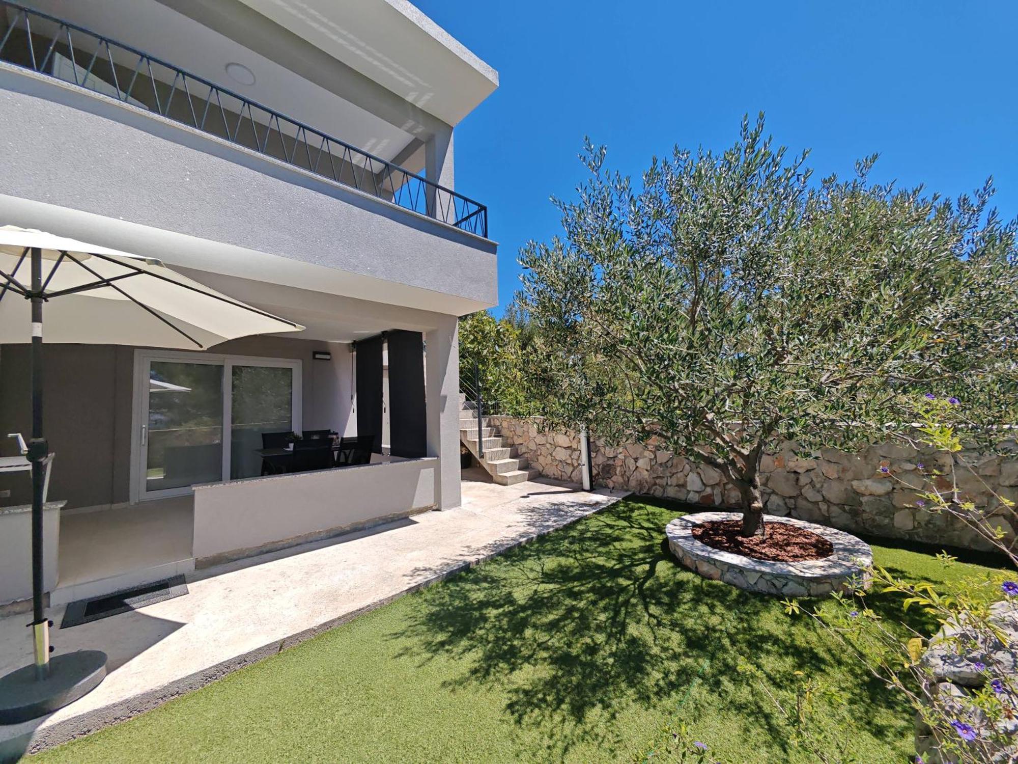 Olive Tree Apartment Zecevo روغوزنيكا المظهر الخارجي الصورة