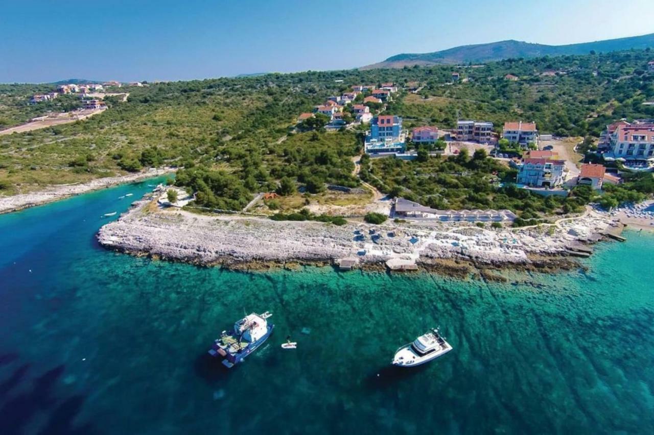 Olive Tree Apartment Zecevo روغوزنيكا المظهر الخارجي الصورة